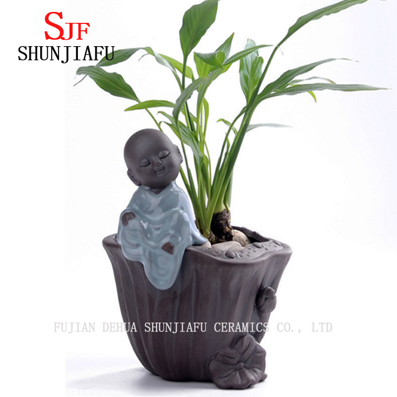 Pot de fleurs vintage en céramique pour la maison / le jardin avec petit moine et bouddha