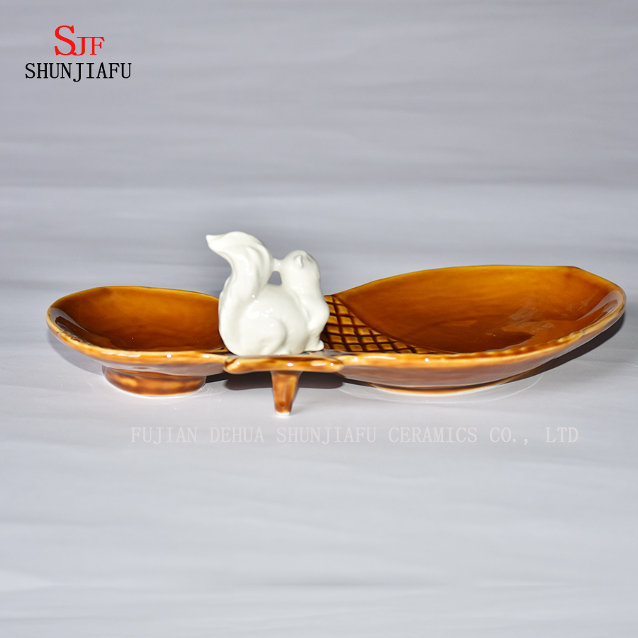 Pommes de pin doubles créatives et assiette d'assaisonnement en céramique pour oiseaux mignons / B