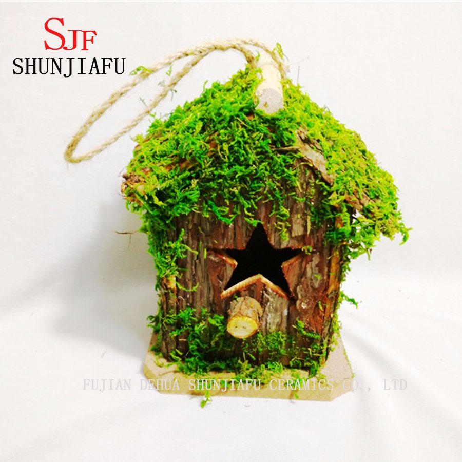 Nid d'oiseau en bois de forme personnalisée à vendre