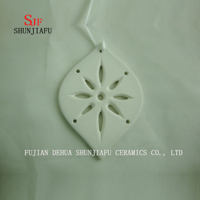 une vari&eacute;t&eacute; d'ornements de No&euml;l cadeaux de f&ecirc;te de festival arbre d&eacute;cor &agrave; suspendre / E