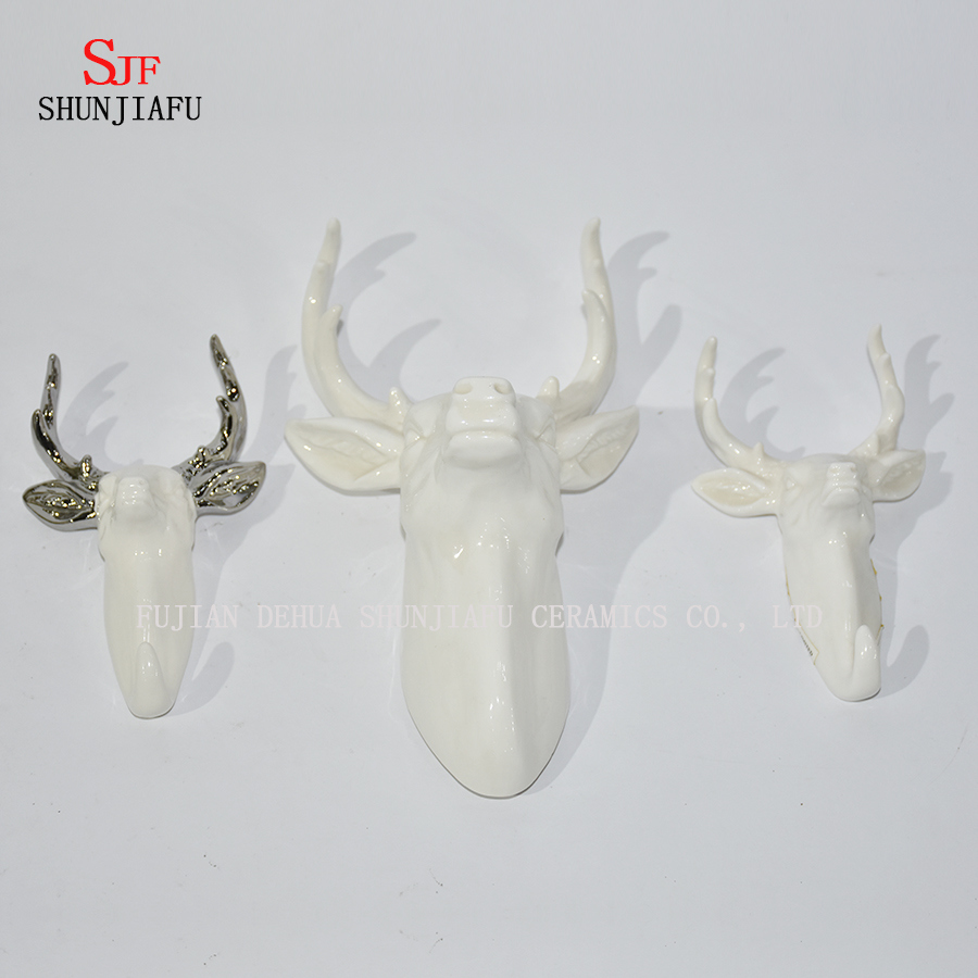 D&eacute;coration en c&eacute;ramique de d&eacute;cor de mur de t&ecirc;te de cerf de taxidermie / corne d'antilope de galvanoplastie