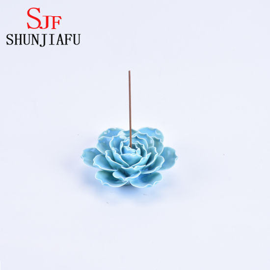 Brûleur d'encens de type fleur en céramique fabriqué à la main pour bâtons