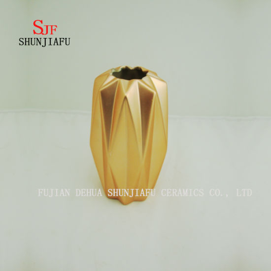 Nouveau vase en céramique de porcelaine de galvanoplastie créative avec artisanat d'ornements en or