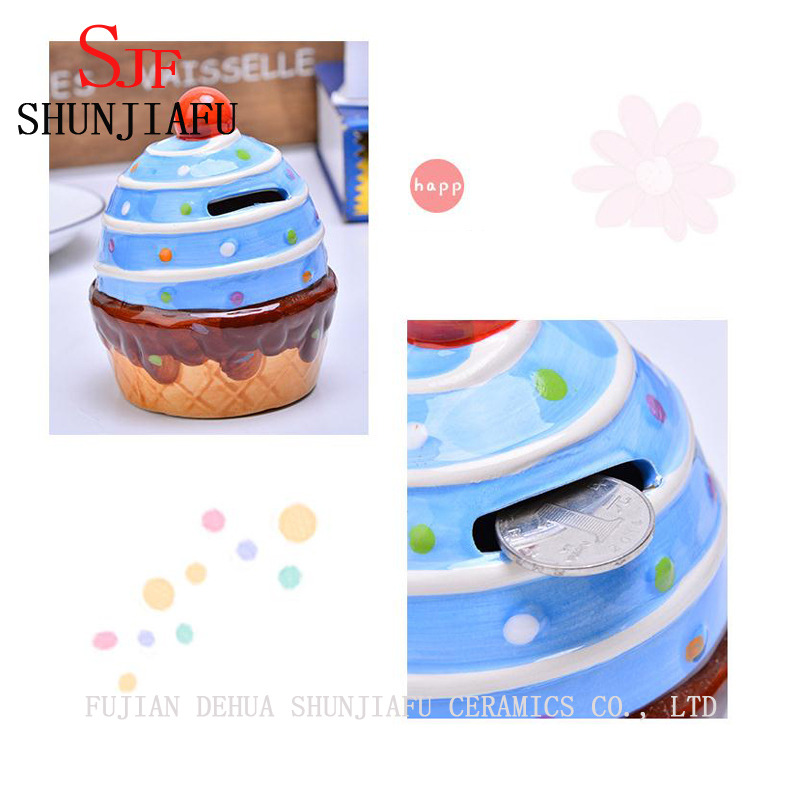 Tirelire en c&eacute;ramique de cr&egrave;me glac&eacute;e pour cadeau