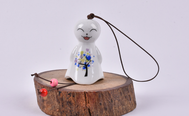 Belles cloches &agrave; vent en c&eacute;ramique de carillons de jardin de poup&eacute;es ensoleill&eacute;es japonaises (le style peut varier)