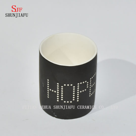 Bougie en céramique de conception de lettre noire de nouveau design