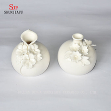 Vase à fleurs en céramique de haute qualité / a