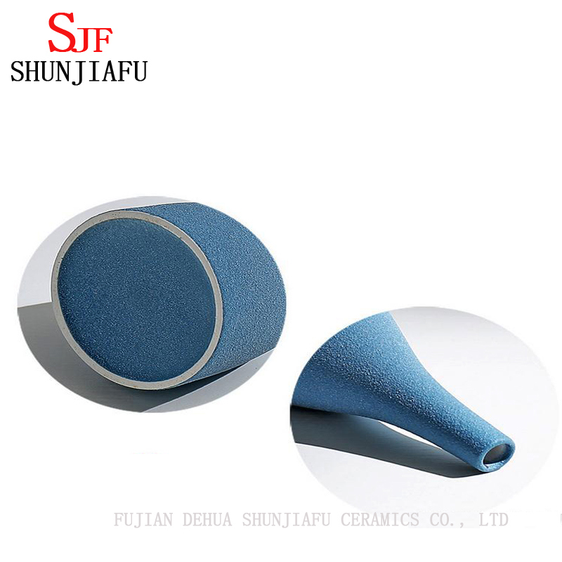 Vase en c&eacute;ramique bleu et noir mat moderne de style europ&eacute;en