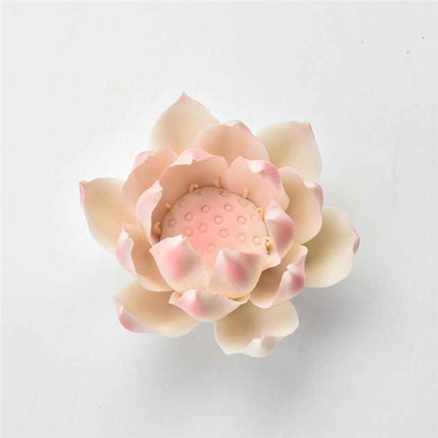 OEM gros décor à la maison en porcelaine Statue artisanat artisanal Figurine fleur en céramique