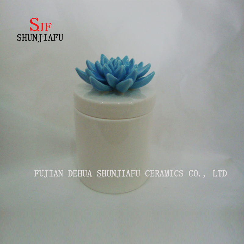 Nouvelle bo&icirc;te &agrave; bijoux fleur bleue ronde faite &agrave; la main