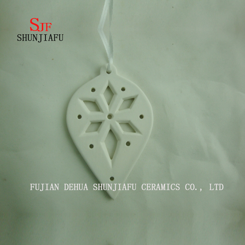 une vari&eacute;t&eacute; d'ornements de No&euml;l cadeaux de f&ecirc;te de festival arbre d&eacute;cor &agrave; suspendre / E