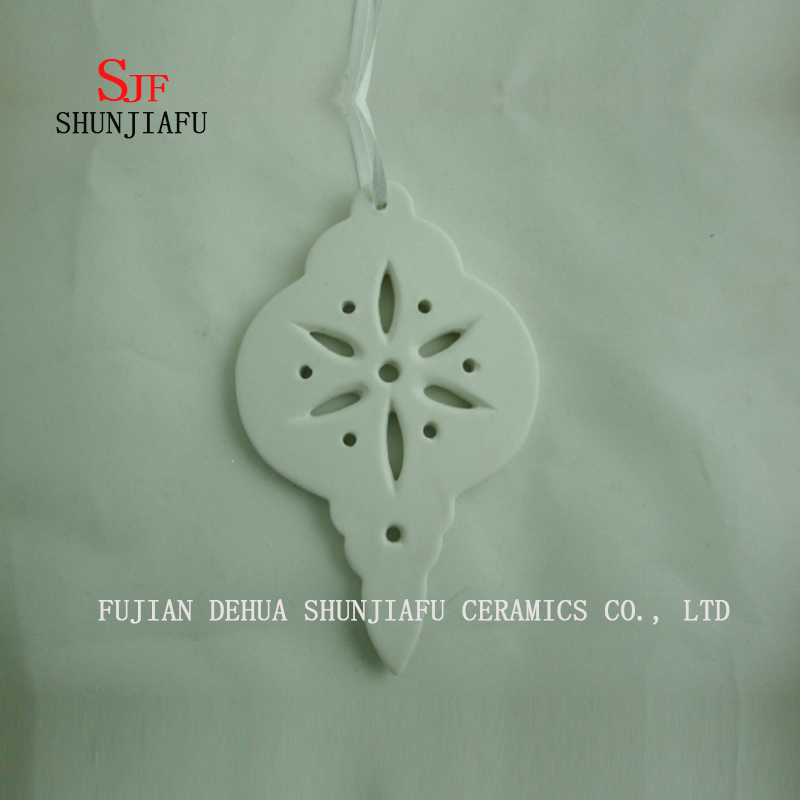 une vari&eacute;t&eacute; d'ornements de No&euml;l cadeaux de f&ecirc;te de festival arbre d&eacute;cor &agrave; suspendre / E