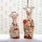 La mariée et le marié de moutons en céramique moderne décorent des décorations de mariage / a
