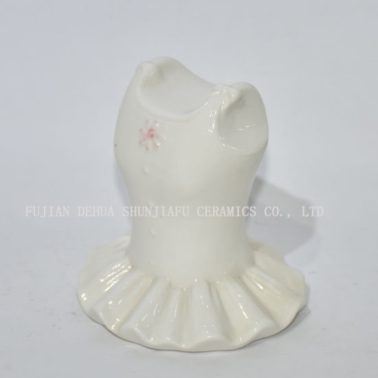 Tirelire en forme de jupe courte - cadeau pour filles