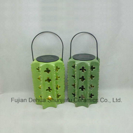 Lanterne solaire en céramique avec cactus