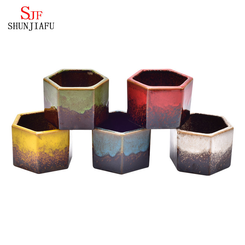 Cadeaux et d&eacute;coration Pot de fleurs en c&eacute;ramique Jardini&egrave;re en fa&iuml;ence