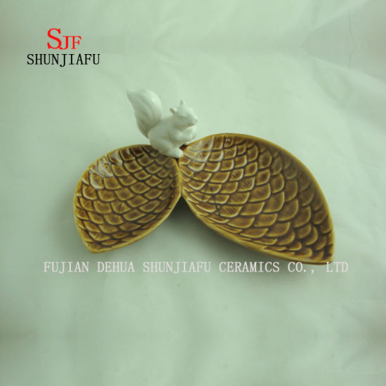 Cônes de pin doubles créatifs et assiette en céramique pour oiseaux mignons / B