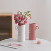 Accepter le traitement personnalisé de différentes couleurs et styles roses 、 Vases en céramique en noir et blanc