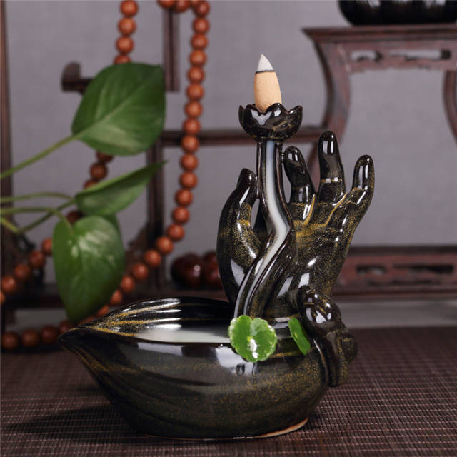 Brûleur d'encens à refoulement en céramique Buddha's-Hand