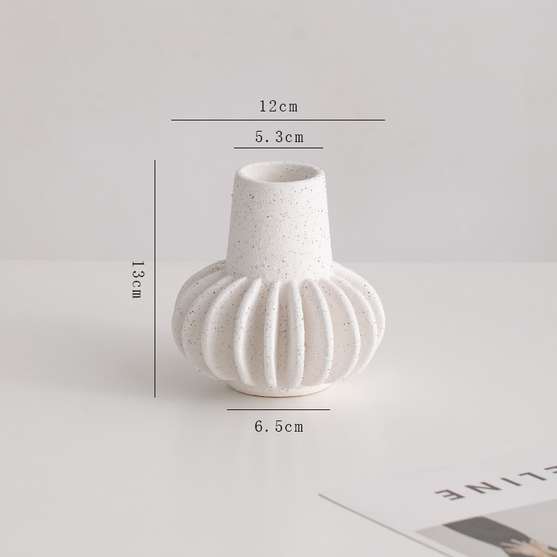 Vases en céramique pour décoration spatiale de la chambre