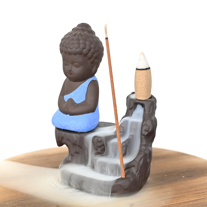 Brûleur d'encens à refoulement en cascade en céramique porte-encens à refoulement en cascade petit bouddha bleu en céramique