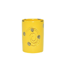 Lanternes de bougies en céramique de glaçure jaune de conception de style de moulin à vent évidés