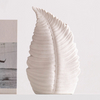 Vase en céramique à la main d'art fonctionnel pour les intérieurs modernes