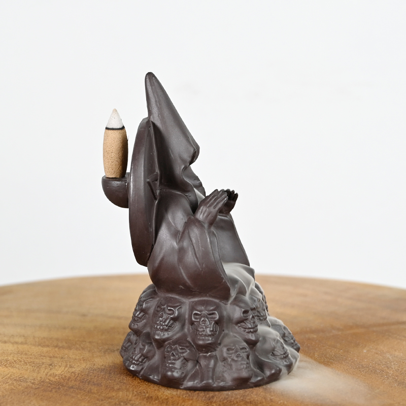 Céramique crâne style conception eau cascade backflow encens encens brûleur d'encens potery