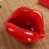 Cendrier à lèvres rouge en céramique Perfect Lips à peine ouvrant