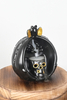La citrouille en céramique noire et la chauve-souris LED allument le brûleur d'encens de cascade de reflux