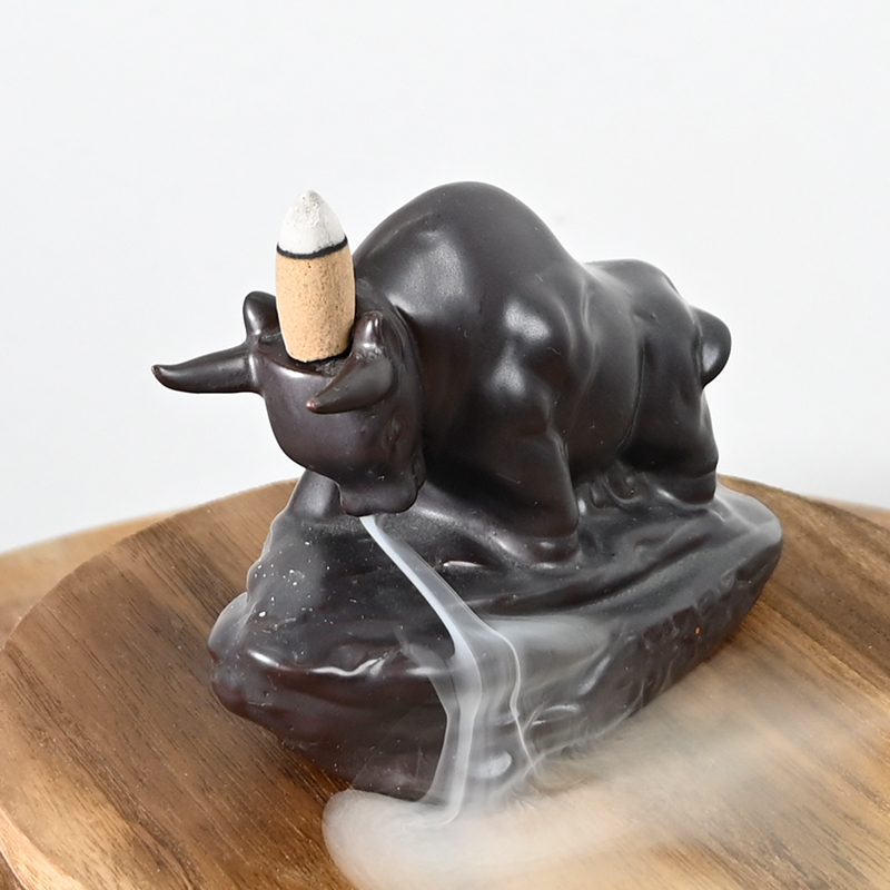 Statue Vache Style Design Brûleur d'encens en céramique Backflow