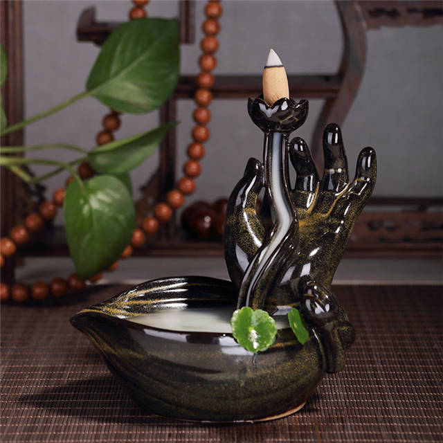 Brûleur d'encens à refoulement en céramique Buddha's-Hand