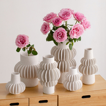 Vases en céramique pour décoration spatiale de la chambre