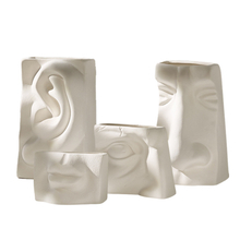 Oeil, oreille, bouche, conception de style nez conception en céramique Vase en porcelaine