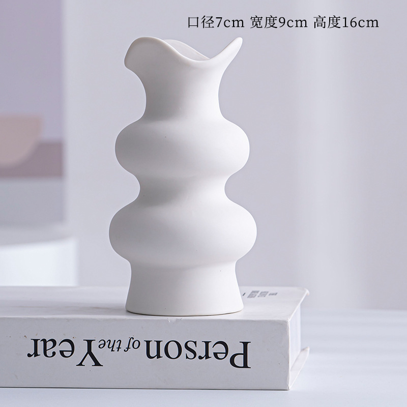 Conteneur de décoration de bureau pour arrangement de fleurs Vase en porcelaine en céramique