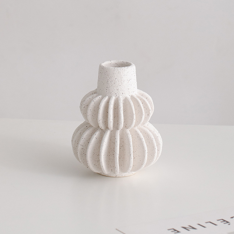Vases en céramique pour décoration spatiale de la chambre
