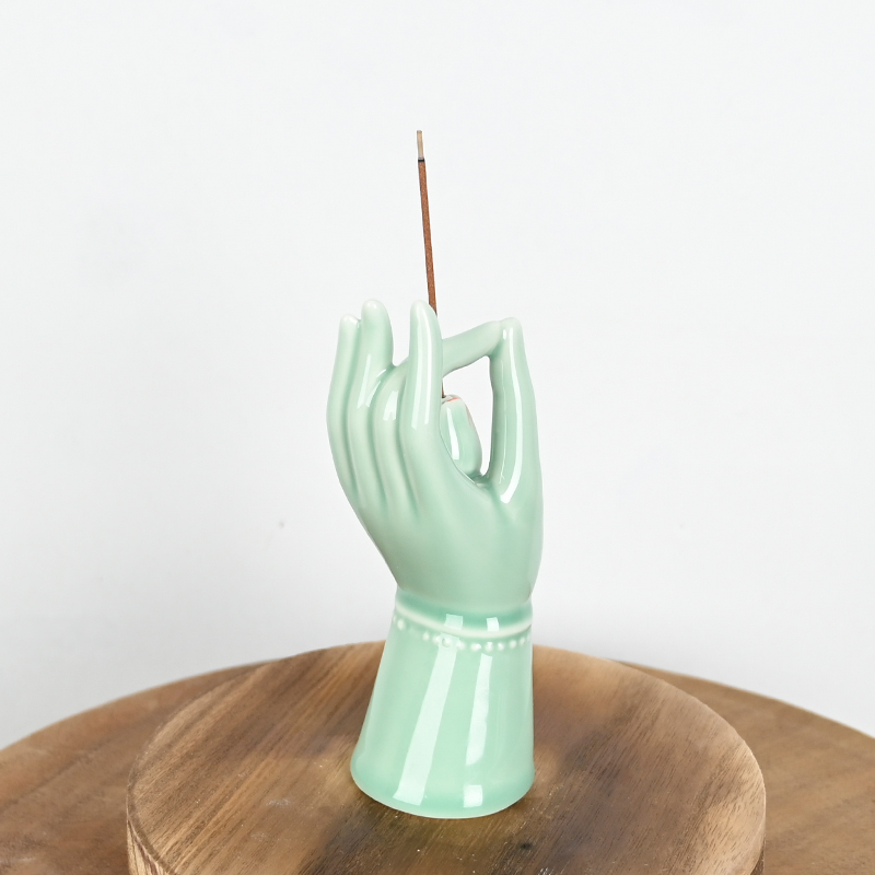 Hauteur de bâton d'encens en céramique peint à la main de conception de style bouddha céladon à la main 