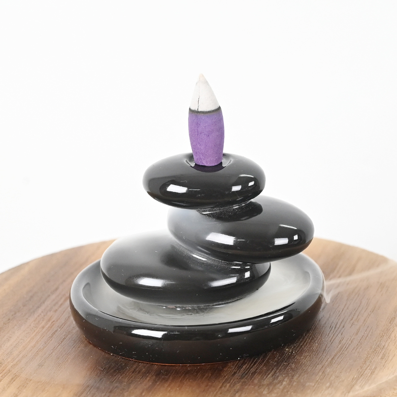 Brûleur d'encens de débit en céramique de conception empilée à trois styles en céramique