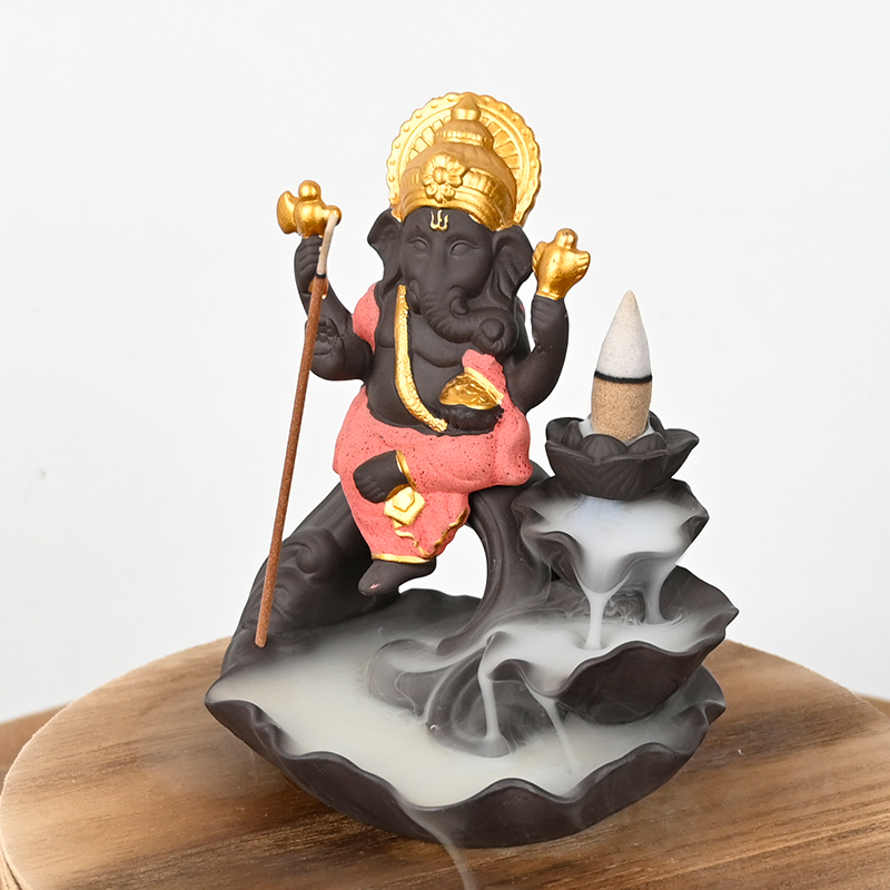 Brûleur d'encens à refoulement en cascade de style Ganesha en céramique rouge