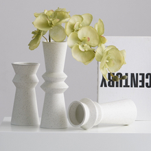 Vase en porcelaine artisanal Vase en céramique blanc minimaliste moderne