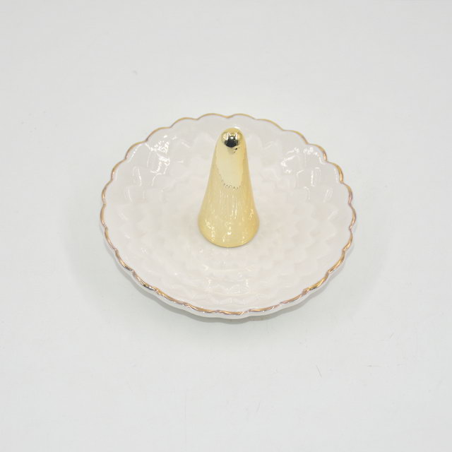 Article de vente chaud décor à la maison cadeau plateau d'affichage de bijoux cadeau de mariage porte-bague en céramique plateau de bibelot personnalisé