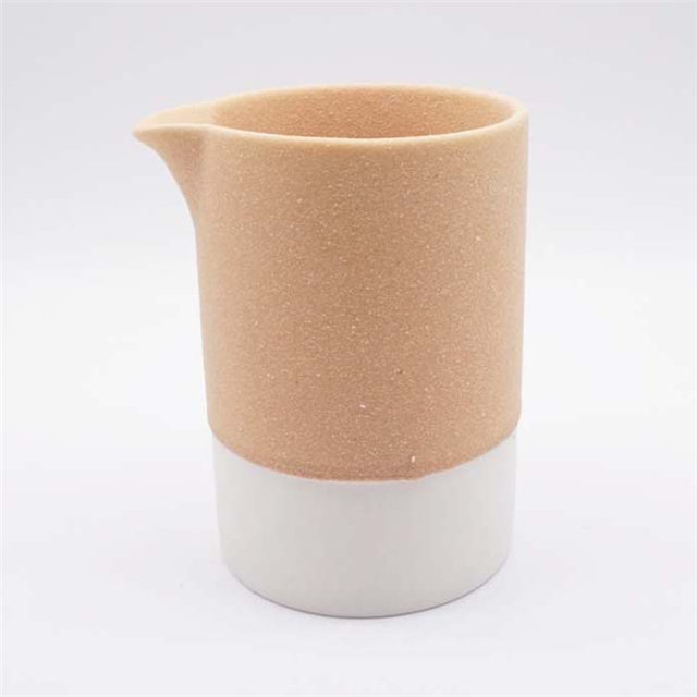 La fête des récoltes de Noël de la Saint-Valentin utilise une tasse de bougie en céramique de style lait en céramique rose bleu blanc