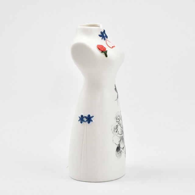 OEM Pure peinture à la main moderne femme caractéristique décor à la maison décoration fleur porcelaine vase de mariage en céramique