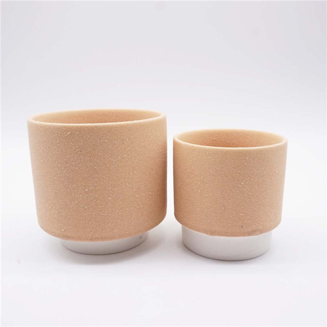 Tasse à bougie en céramique blanche