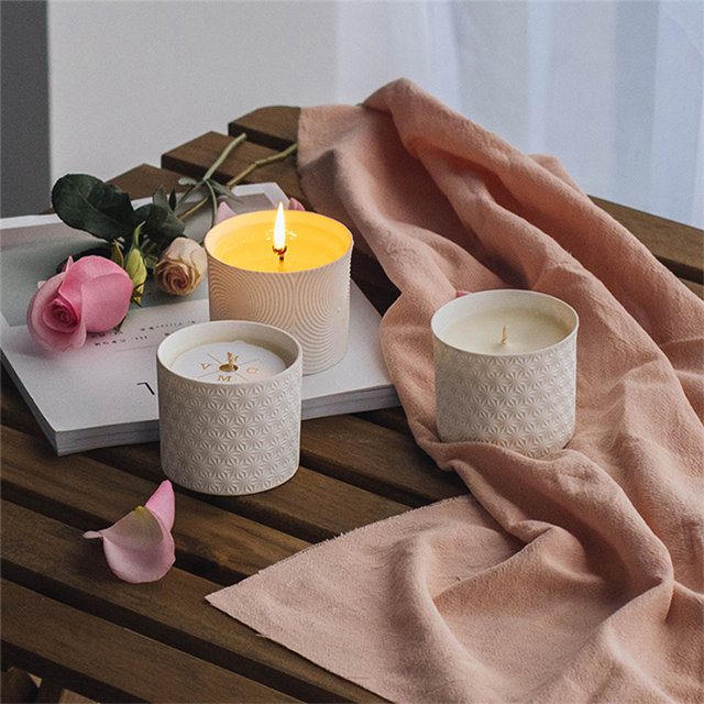 Tasse à bougie en céramique blanche pour Noël