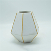 Décoration d'ameublement de table Vase en céramique décoration de bureau polyédrose Vase en céramique blanc gris