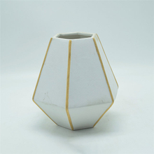Décoration d'ameublement de table Vase en céramique décoration de bureau polyédrose Vase en céramique blanc gris