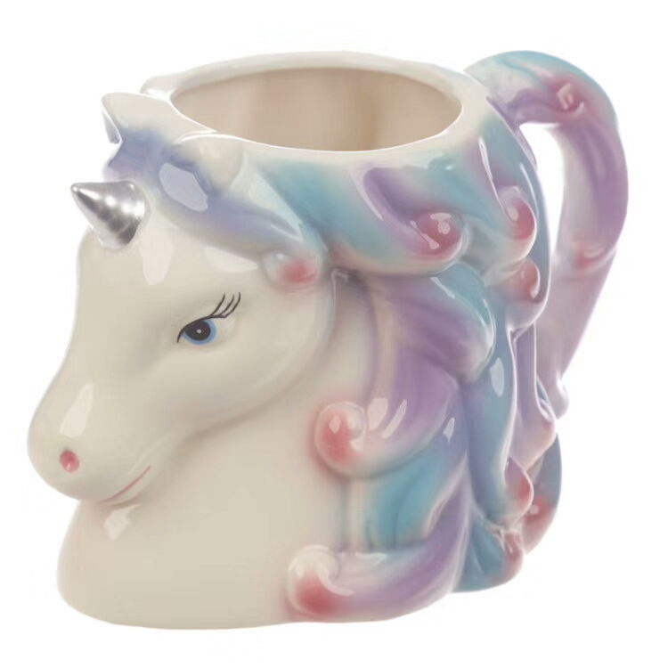 Tasse à bière en céramique en forme de licorne