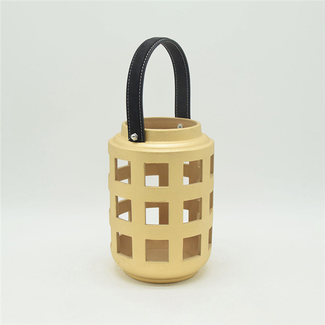 Style de forme de bande de cylindre en céramique jaune clair de décoration d'ameublement évidant la lanterne d'ouragan