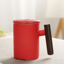 logo personnalisé boîte-cadeau tasse à café en porcelaine 320 ml noir 、 blanc Match poignées et couvercles de tasse en bois Filtre en céramique Ensemble de tasses en céramique